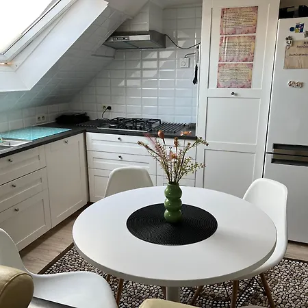 Cosy 1 Bedroom 900m From Ostend